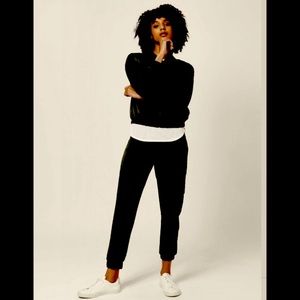 New w/otags Luxe Cargo Satin 7/8Pants Sweaty Betty